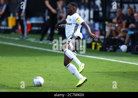 Craven Cottage, Londra, Regno Unito. 18 luglio 2020. Campionato inglese di calcio, Fulham contro Sheffield Mercoledì; Neeskens Kebano di Fulham Credit: Action Plus Sport/Alamy Live News Foto Stock