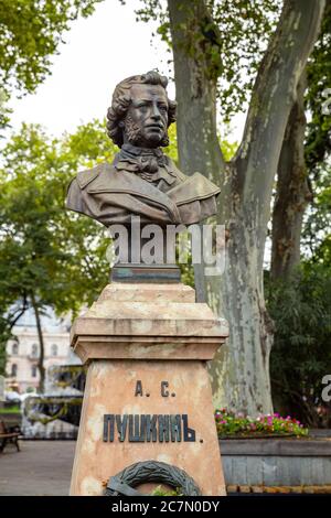 Monumento al poeta russo Alexander Pushkin a Tbilisi, creato nel 1892 Foto Stock