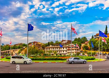 Tbilisi , Georgia - 25 agosto 2019 : Piazza Europa punto di riferimento della capitale Foto Stock