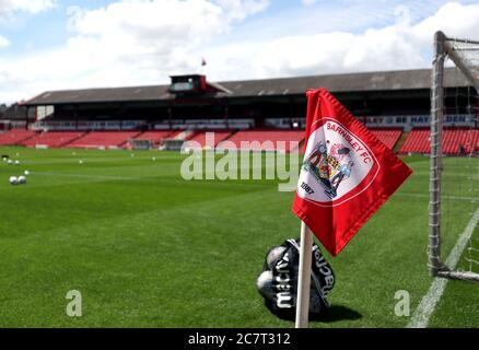 Una visione generale di una bandiera di Barnsley prima della partita del campionato Sky Bet a Oakwell, Barnsley. Foto Stock