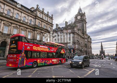 Balmoral Hotel a Princes Street a Edimburgo, la capitale della Scozia, parte del Regno Unito Foto Stock