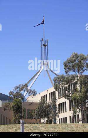 CANBERRA, AUSTRALIA - 8 NOVEMBRE 2009: Il Parlamento è il luogo d'incontro del Parlamento d'Australia situato a Canberra. E' stato aperto il 9 Foto Stock