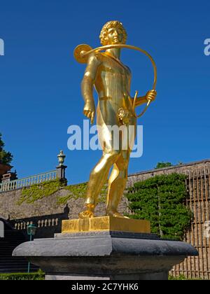 Scultura della Lurenbläser nel giardino del castello dell'Orangerie inferiore nel Castello di Weilburg, Weilburg, Westerwald, Assia, Germania Foto Stock