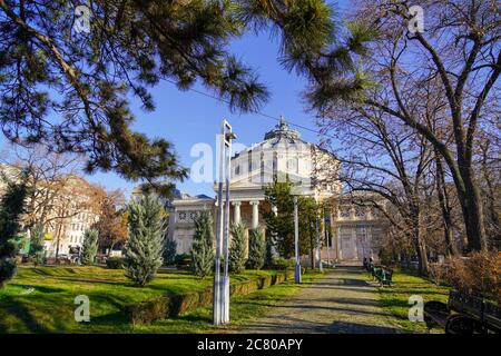 Esterno dell'Ateneo Rumeno, una sala da concerto a Bucarest, in Romania. Inaugurato nel 1888. Foto Stock