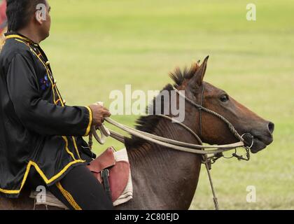 Tamu Besar festival Kota Belud Sabah Borneo Malesia tradizioni cowboy sud-est asiatico costume cavallo Foto Stock