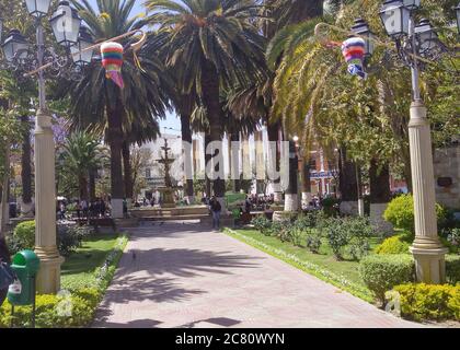 Piazza principale della città di Tarija, Bolivia Foto Stock