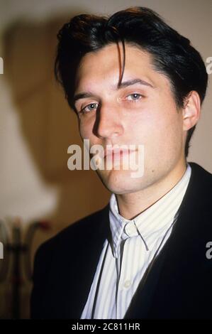 Steve Jansen dei Delfini Brothers a una fotocellula sulla Virgin Records. Londra, 30 settembre 1987 | utilizzo in tutto il mondo Foto Stock