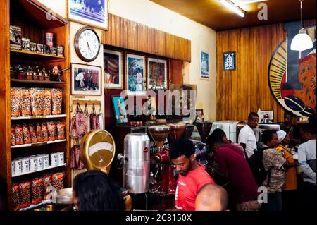 Tomoca Cafe e Coffee Shop ad Addis Abeba, Etiopia Foto Stock