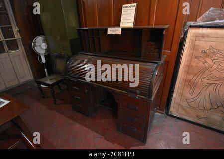 Piano tipo di studio in legno presso lo studio fotografico di Sir Jagadish Chandra Bose (1858-1937). Acharya Bhaban, 93 APC Road (Upper Circular Road), Foto Stock