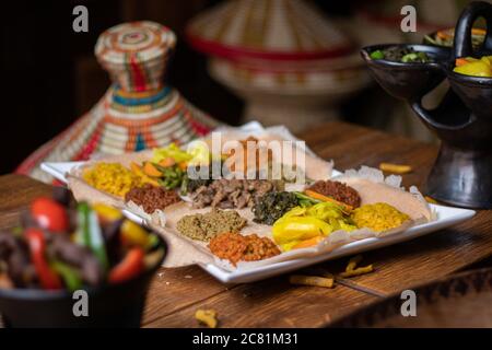 Etiope tradizionale, famoso e delizioso injera flatbread Foto Stock