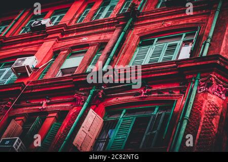 Edificio rosso nella città dell'India Foto Stock