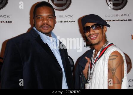 Wish Bone and Layzie Bone of 'Bone Thugs N' Harmony' al Private Screening di Codeblack's di 'i Trent' tenuto al Bridge: Cinema De Lux a Los Angeles, CA. L'evento si è svolto lunedì 24 settembre 2007. Photo by: SBM / PictureLux - file Reference N. 34006-7898SBMPLX Foto Stock