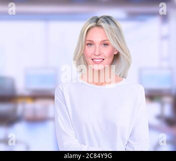 Giovane donna ritratto Foto Stock
