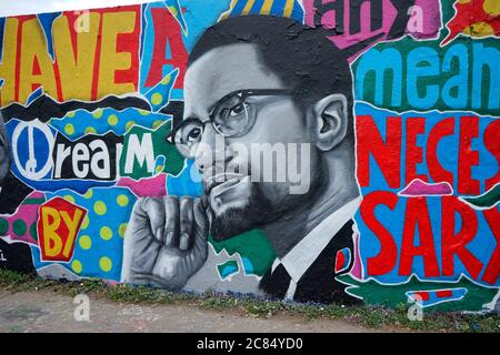 Mauerpark: Graffity, das Malcolm X darstellen soll, Berlin-Prenzlauer Berg (nur fuer redaktionelle Verwendung. Keine Werbung. Referenzdatenbank: http Foto Stock