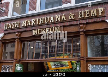Amsterdam, Paesi Bassi - Gennaio 15 2019: Il Museo Hash Marihuana e della canapa ai margini del quartiere De Wallen a luci rosse di Amsterdam. Foto Stock