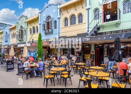 Caffè e bar in New Regent Street nel quartiere commerciale centrale di Christchurch, Nuova Zelanda Foto Stock