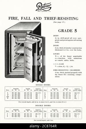 A prova di trapano brevettato Ratner sicuro, resistente al fuoco, alle cadute e ai ladri, grado 5, con dettagli e misurazioni. Foto Stock