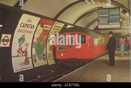 London Underground Railway, Seven Sisters Station, Londra, Inghilterra. Foto Stock