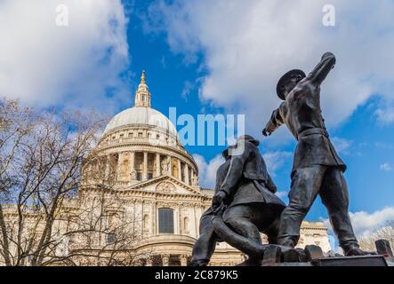 Una tipica vista in Londra Foto Stock