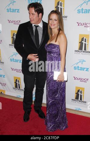 John Travolta e Kelly Preston all'Hollywood Film Festival, che si tiene all'Hotel Beverly Hilton di Beverly Hills, California. L'evento si è svolto lunedì 22 ottobre 2007. Photo by: SBM / PictureLux- file Reference N. 34006-9859SBMPLX Foto Stock