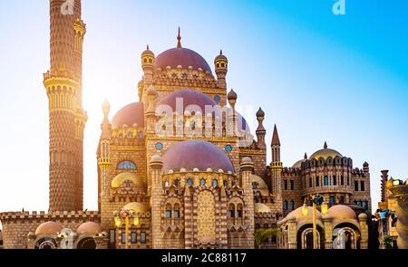 Bella Moschea al Mustafa nella città vecchia di Sharm El Sheikh in Egitto Foto Stock