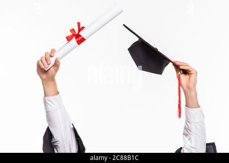 Diploma con nastro rosso isolato a mano Foto Stock
