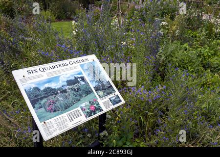 Informazioni turistiche e per i visitatori presso Gilbert White's House, The Wakes, Selborne, Hampshire, Inghilterra, Regno Unito Foto Stock