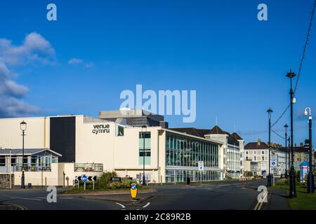Venue Cymru Theatre, Conference Centre e Arena di Llandudno, Conwy, il Galles del Nord. Foto Stock