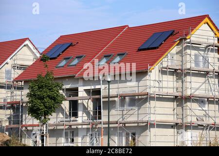 Nuova costruzione con intonaco di base finito Foto Stock