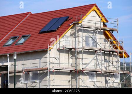 Nuova costruzione con intonaco di base finito Foto Stock