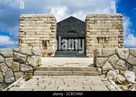 Petar Petrovic Njegos il Mausoleo, Lovćen (Lovcen) Parco nazionale del Montenegro. Foto Stock