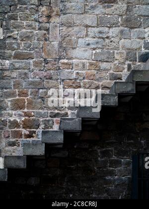Vecchia scala fortezza Foto Stock