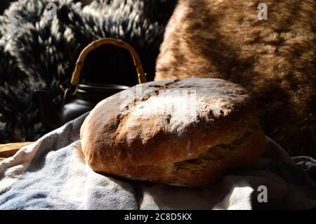 Appetitoso pane fatto in casa. È un pane irlandese soda o un pane soda Foto Stock