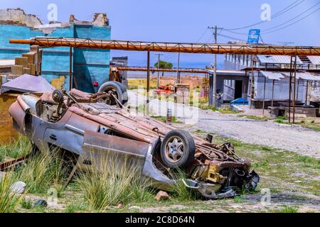 Distrutto edificio abbandonato a Aksai Oil Town, Jiuquan, Gansu, Cina Foto Stock