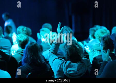 Applausi all'evento Business and Academic Conference Foto Stock