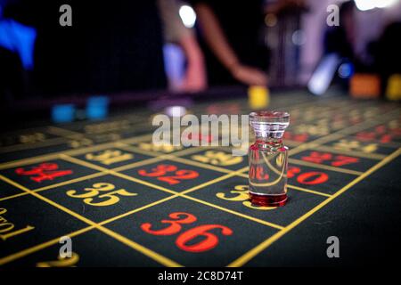 Numeri di tabella del Casino Rosso e giallo Foto Stock