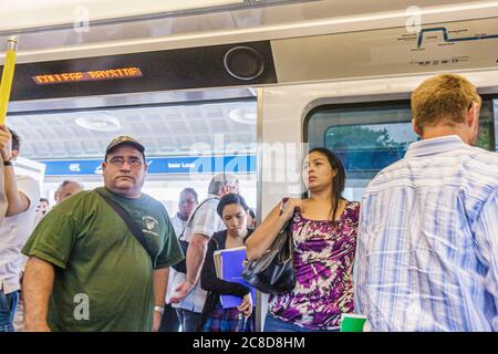 Miami Florida, Government Center, Metromover, trasporto di massa, trasporto pubblico gratuito, movimentazione automatica delle persone, stazione, fermata, auto, porta, porta d'ingresso, entran Foto Stock