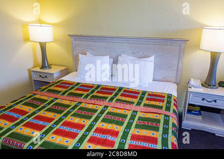 Cocoa Beach Florida,Holiday Inn Cocoa Beach Ocean Waterfront Resort,hotel alberghi alloggio motel, alloggio, camera, arredamento, design d'interni, letto Foto Stock