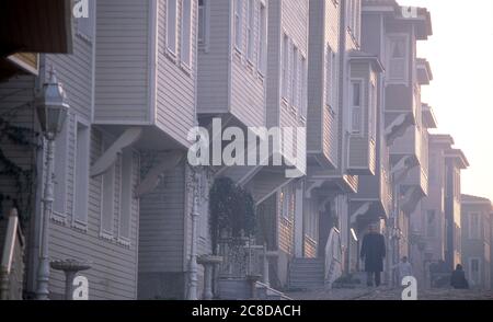 Giornalista britannico e autore John Diamond in una visita di fine settimana a Istanbul Turchia 1989 Foto Stock