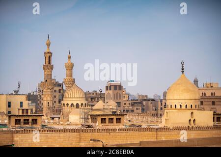 Egitto, il Governatorato del Cairo, il Cairo, minareti della Moschea di al-Azhar Foto Stock