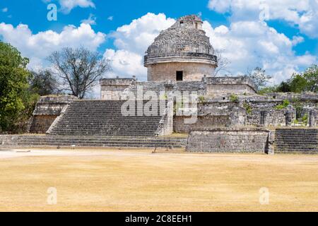 Osservatorio astronomico presso l'antica città maya di Chichen Itza in Messico Foto Stock