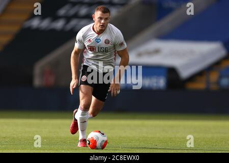 Jack o'Connell of Sheffield si è Unito in azione durante la partita della Premier League tra Leicester City e Sheffield United al King Power Stadium.(Punteggio finale; Leicester City 2 - 0 Sheffield United) Foto Stock