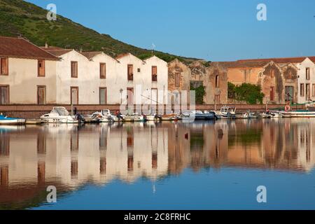 Geografia / viaggio, Italia, Sardegna, Provincia Oristano, Bosa, Fiume tema, diritti-aggiuntivi-spazio-informazioni-non-disponibili Foto Stock