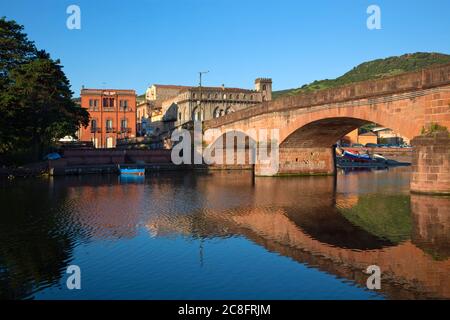 Geografia / viaggio, Italia, Sardegna, Provincia Oristano, Bosa, Fiume tema, diritti-aggiuntivi-spazio-informazioni-non-disponibili Foto Stock