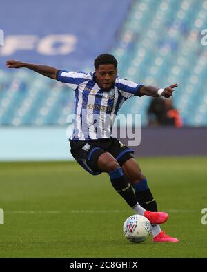 SHEFFIELD, INGHILTERRA. 22 LUGLIO - Kadeem Harris of Sheffield Mercoledì in azione durante la partita del campionato Sky Bet tra Sheffield Mercoledì e Middlesbrough a Hillsborough, Sheffield Mercoledì 22 luglio 2020. (Credit: Marco Fletcher | MI News ) Foto Stock