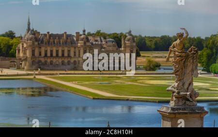 Il castello di Chantilly, Francia Foto Stock