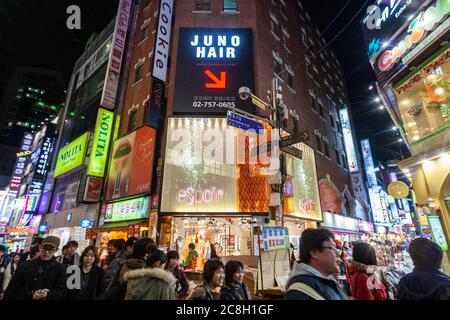 Mercato notturno di Myeongdong, Jung-GU, Chungmuro 2(i)-ga, 8-3-ga, Seoul, Foto Stock