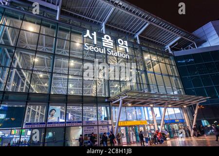 Seoul Station, Dongja-dong, Yongsan-GU, Seoul, Corea del Sud Foto Stock