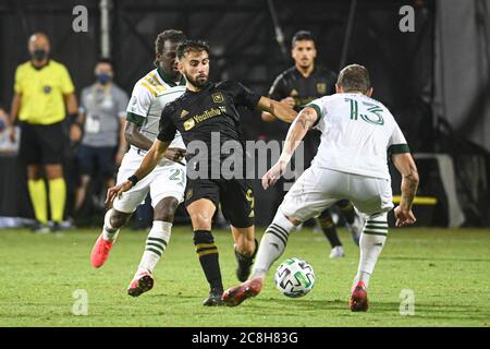 Orlando Florida USA . 23 luglio 2020. LAFC Forward Rossi, Diego 9 fa un calcio durante il torneo MLS is Back all'ESPN Wild World of Sport di Orlando, Florida USA. Foto: Marty Jean-Louis Foto Stock