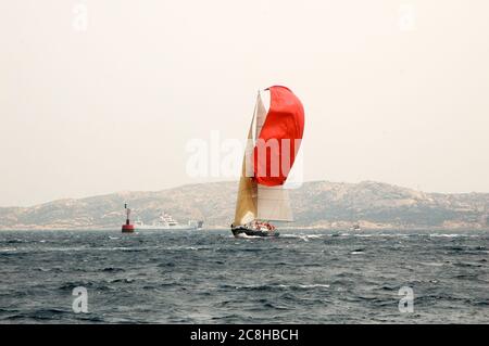 Editorial SARDEGNA - Settembre 2005: i partecipanti nella maxi yacht Rolex Cup boat race Foto Stock